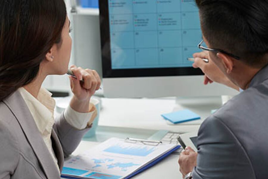 Should Your Business Consider a Fiscal Year-End?
