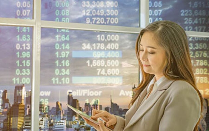 How Valuators Bridge the Gap Between Private and Public Company Values