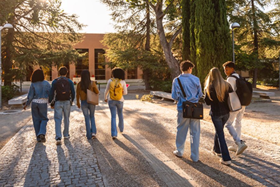 Tax Tips for Parents with Kids in College This Fall
